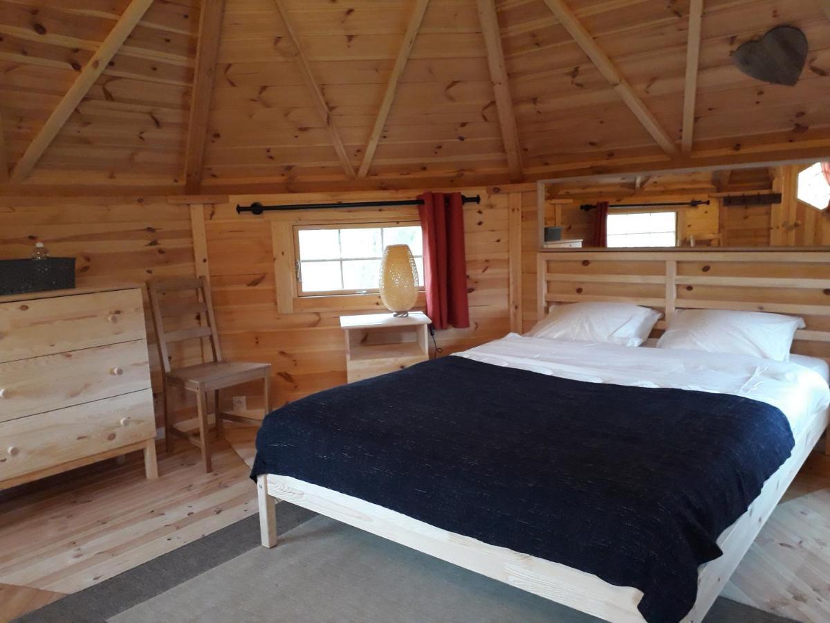Camping Le Vallage Attigny Экстерьер фото