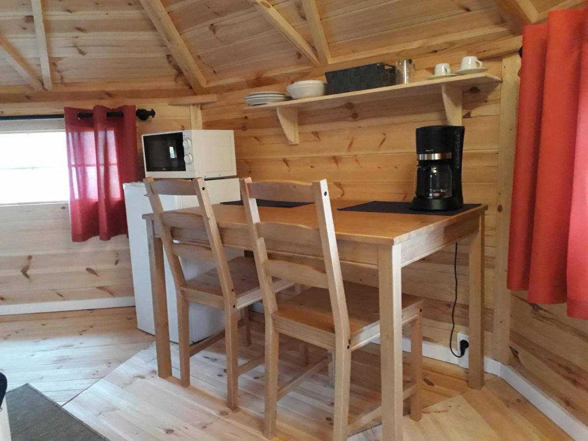 Camping Le Vallage Attigny Экстерьер фото