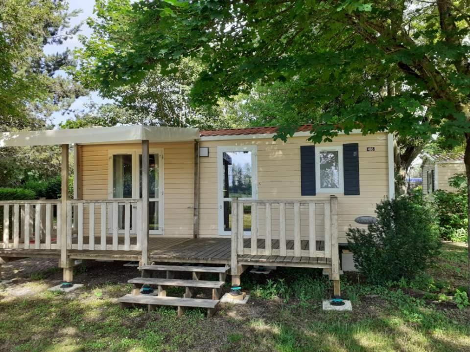Camping Le Vallage Attigny Экстерьер фото